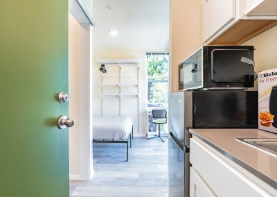 Regio Efficiency Studio, Furnished