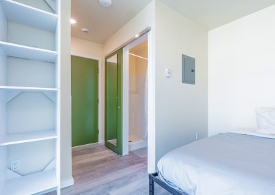 Regio Efficiency Studio, Furnished