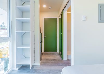 Regio Efficiency Studio, Furnished
